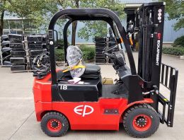 Υγραεριοκινητο κλαρκ EP Forklift 1800kg