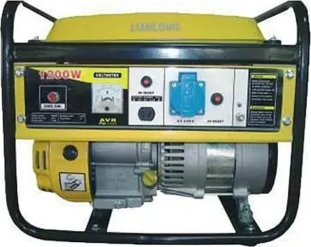 Η LIANLONG LL 1200W είναι μια συμπαγής και ισχυρή γεννήτρια βενζίνης, ιδανική για:  Επείγουσες ανάγκες (διακοπές ρεύματος)  Επαγγελματική χρήση (εργοτάξια, συνεργεία)  Αναψυχή (κατασκηνώσεις, ταξίδια)