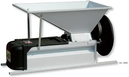 Σπαστήρας Grifo DMA χειροκίνητος με διαχωριστήρα - κυλίνδρους - αναδευτήρα - κοχλία 90x50 1500kg/hour