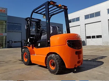Κλαρκ REDDOT Forklift 2500kg