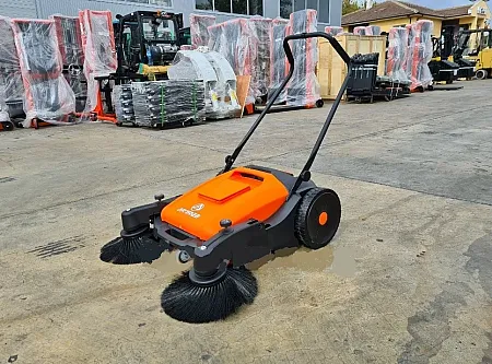 LIFT μηχάνημα πλύσης καθαρισμού δαπέδων