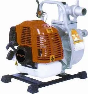 Αυτή η δίχρονη βενζινοκίνητη αντλία νερού 43cc είναι μια ισχυρή και ευέλικτη λύση για διάφορες ανάγκες άντλησης, ιδανική για αγροτικές εργασίες, αποστραγγίσεις, μεταφορές νερού και εφαρμογές όπου δεν υπάρχει πρόσβαση σε ηλεκτρικό ρεύμα