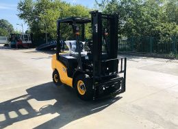 Κλαρκ REDDOT Forklift 2500kg